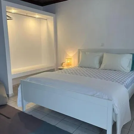 Apartment Ground Floor Flat In The Heart Of Elounda (Crete)