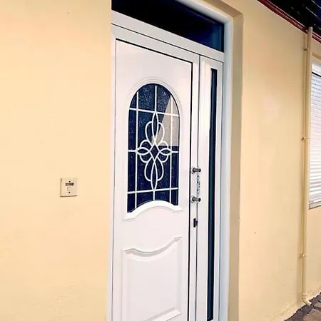 Ground Floor Flat In The Heart Of Apartment